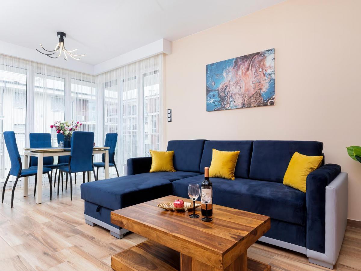 Apartament Porto Santa Rewales Exteriör bild