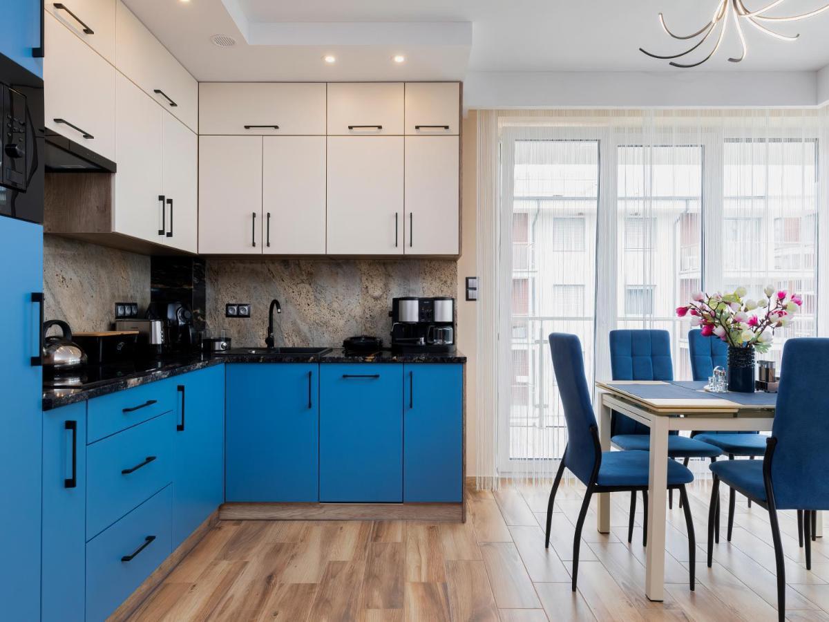 Apartament Porto Santa Rewales Exteriör bild