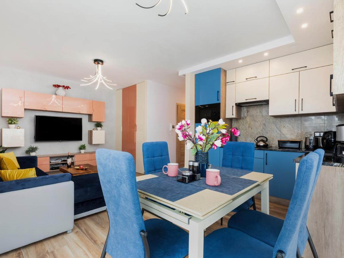 Apartament Porto Santa Rewales Exteriör bild