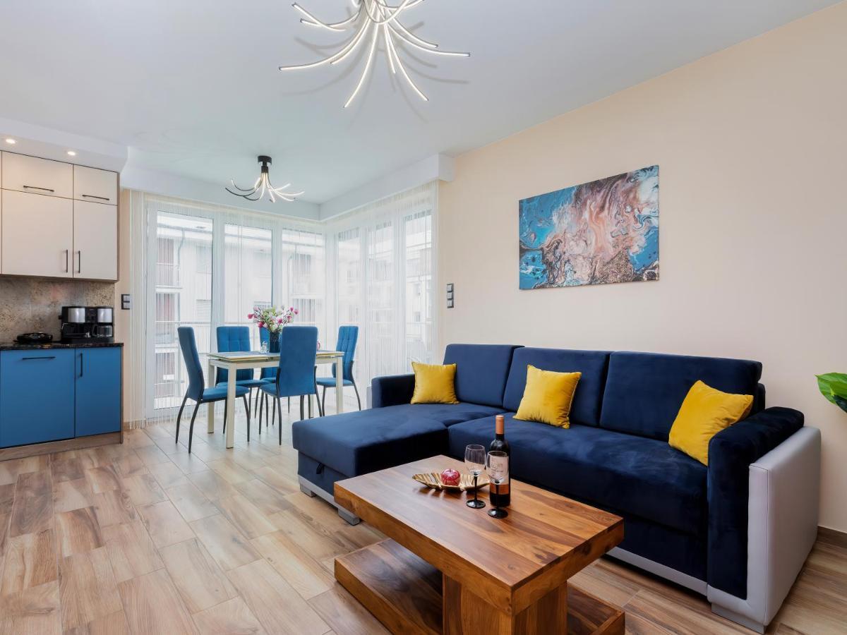 Apartament Porto Santa Rewales Exteriör bild