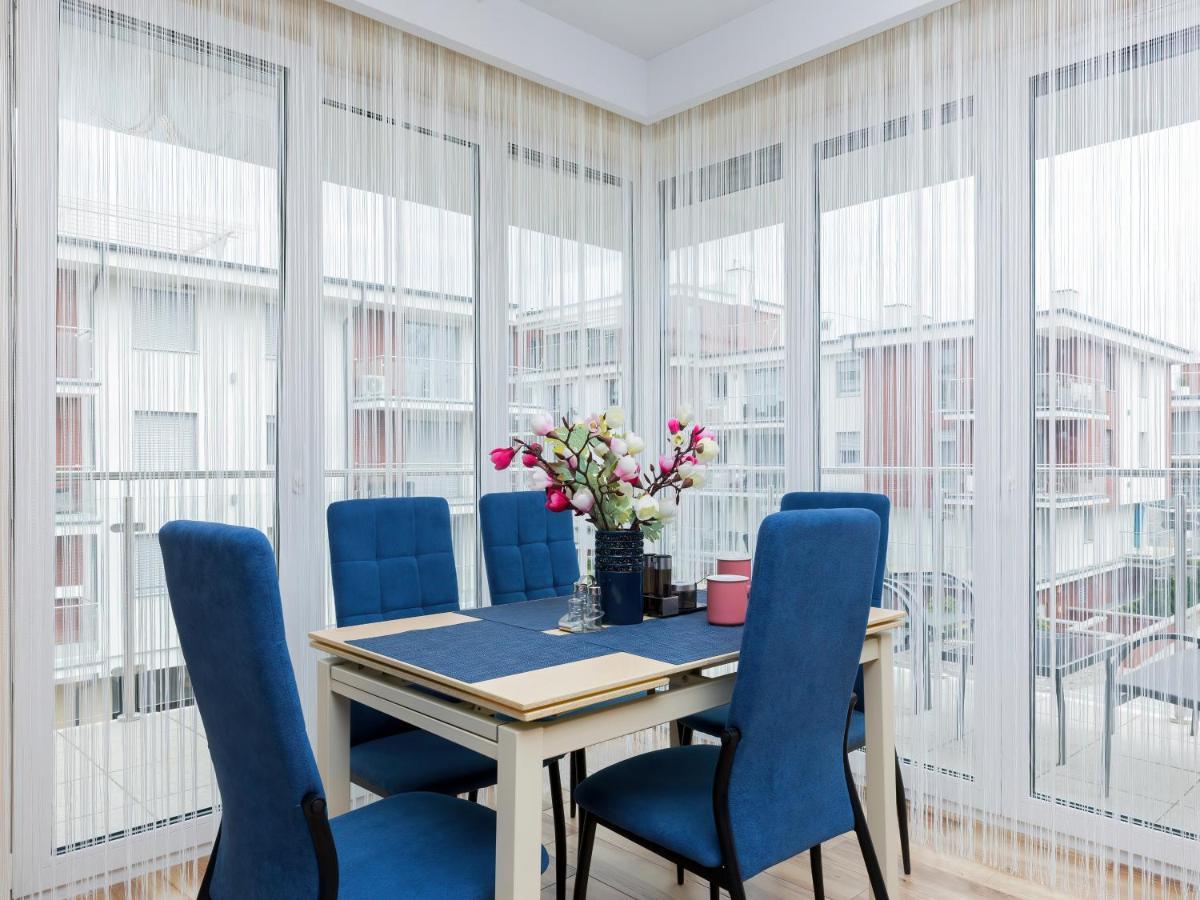 Apartament Porto Santa Rewales Exteriör bild