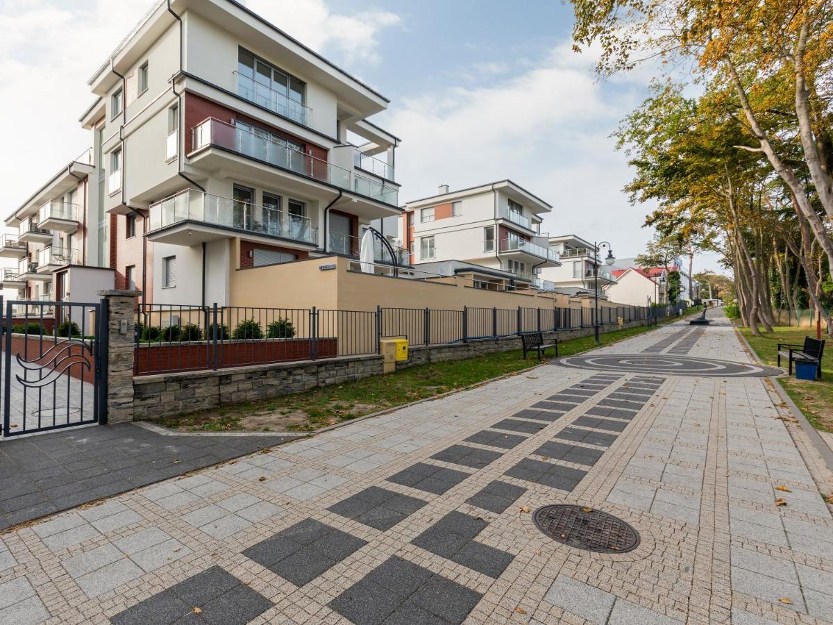 Apartament Porto Santa Rewales Exteriör bild