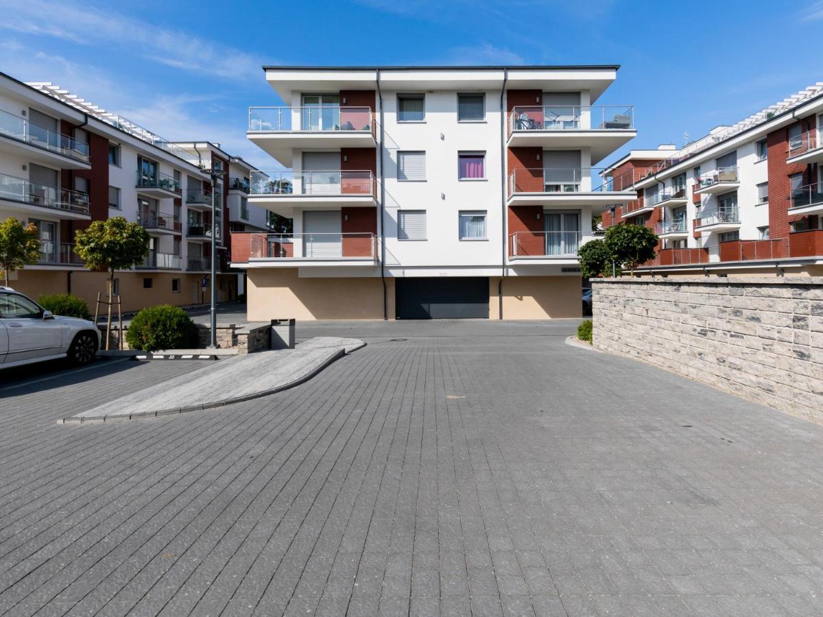 Apartament Porto Santa Rewales Exteriör bild