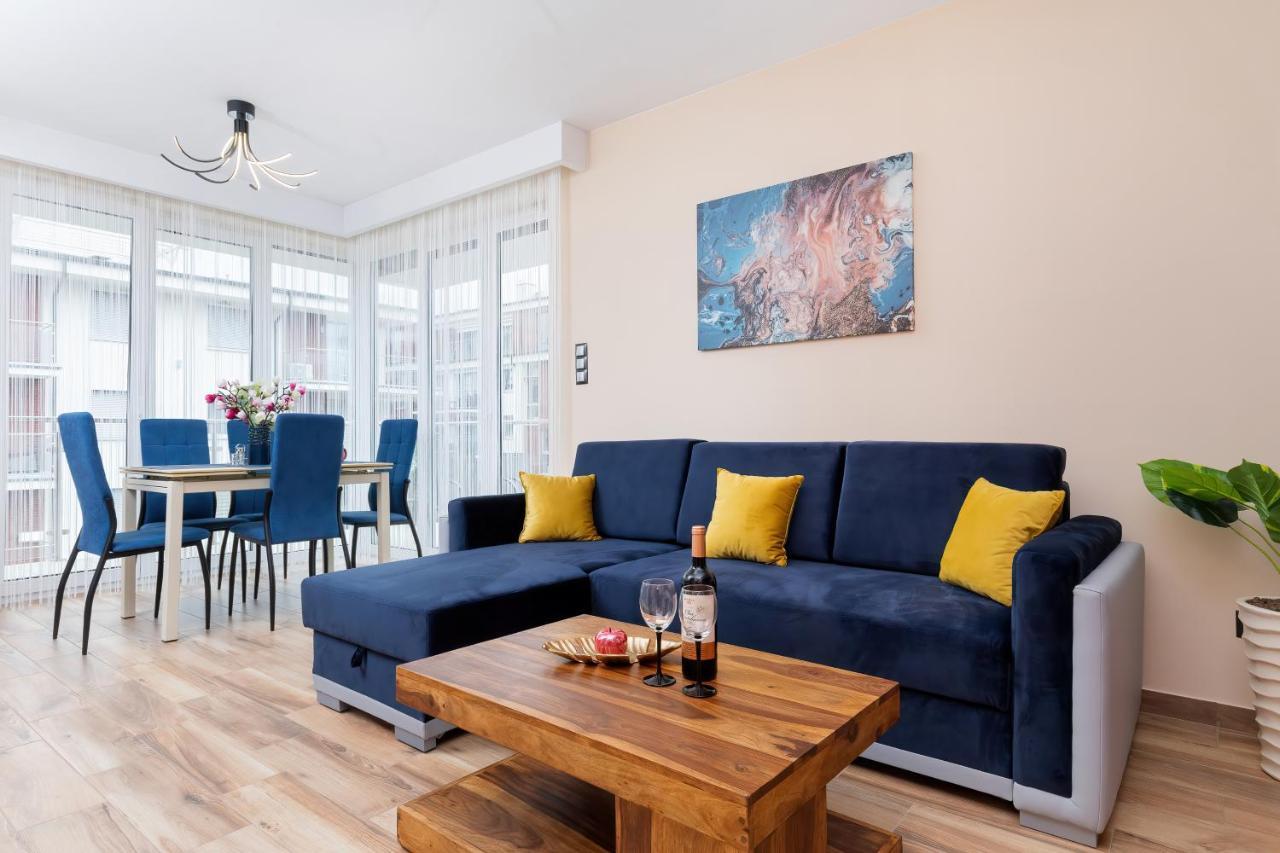 Apartament Porto Santa Rewales Exteriör bild
