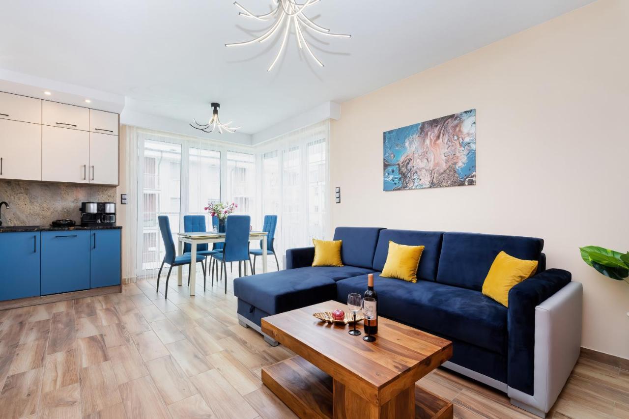 Apartament Porto Santa Rewales Exteriör bild